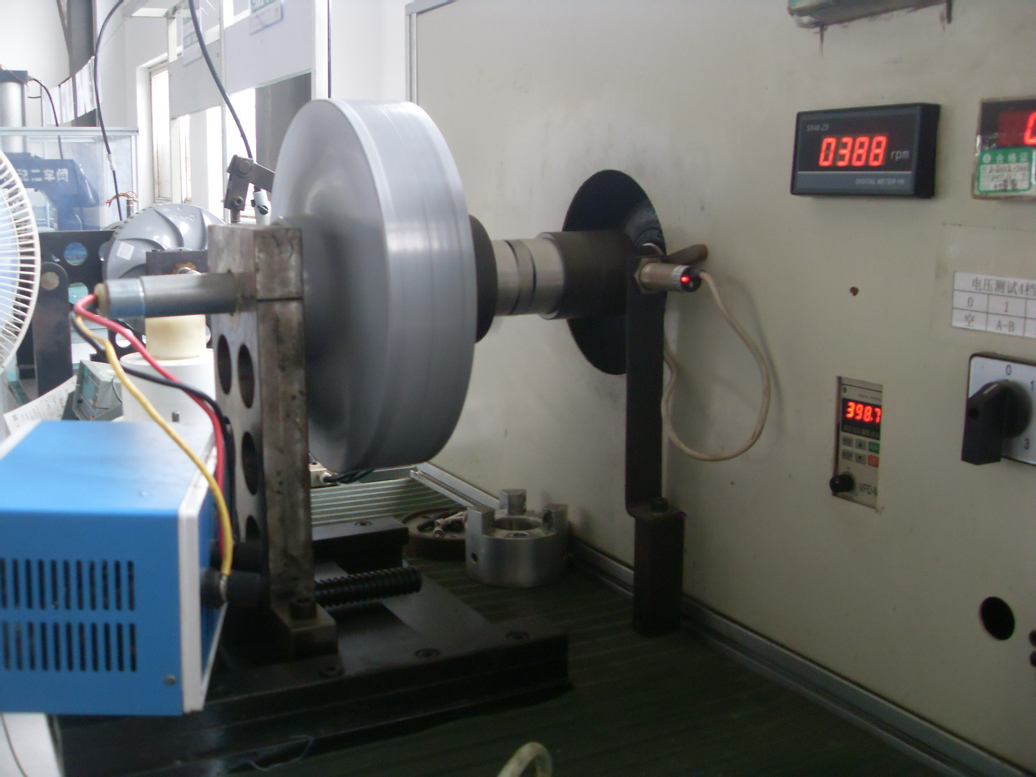 Customized 12v Brushless Dc Motor Huge Force Torque For Solar Power System